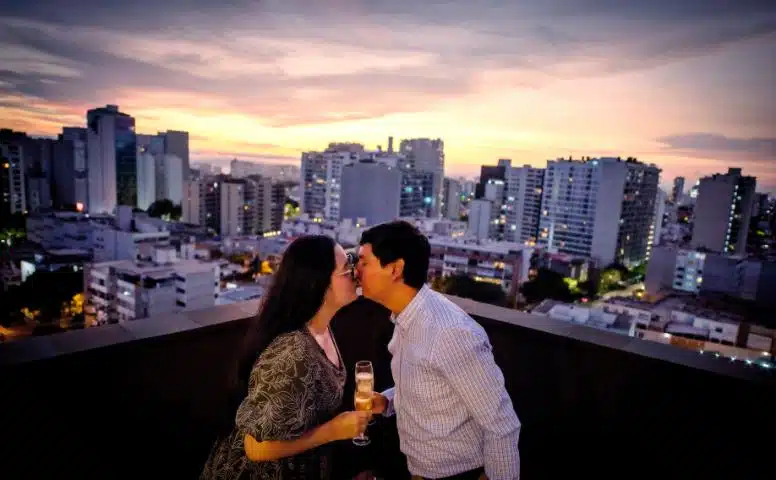 Pedida de mano romántica real en Lima